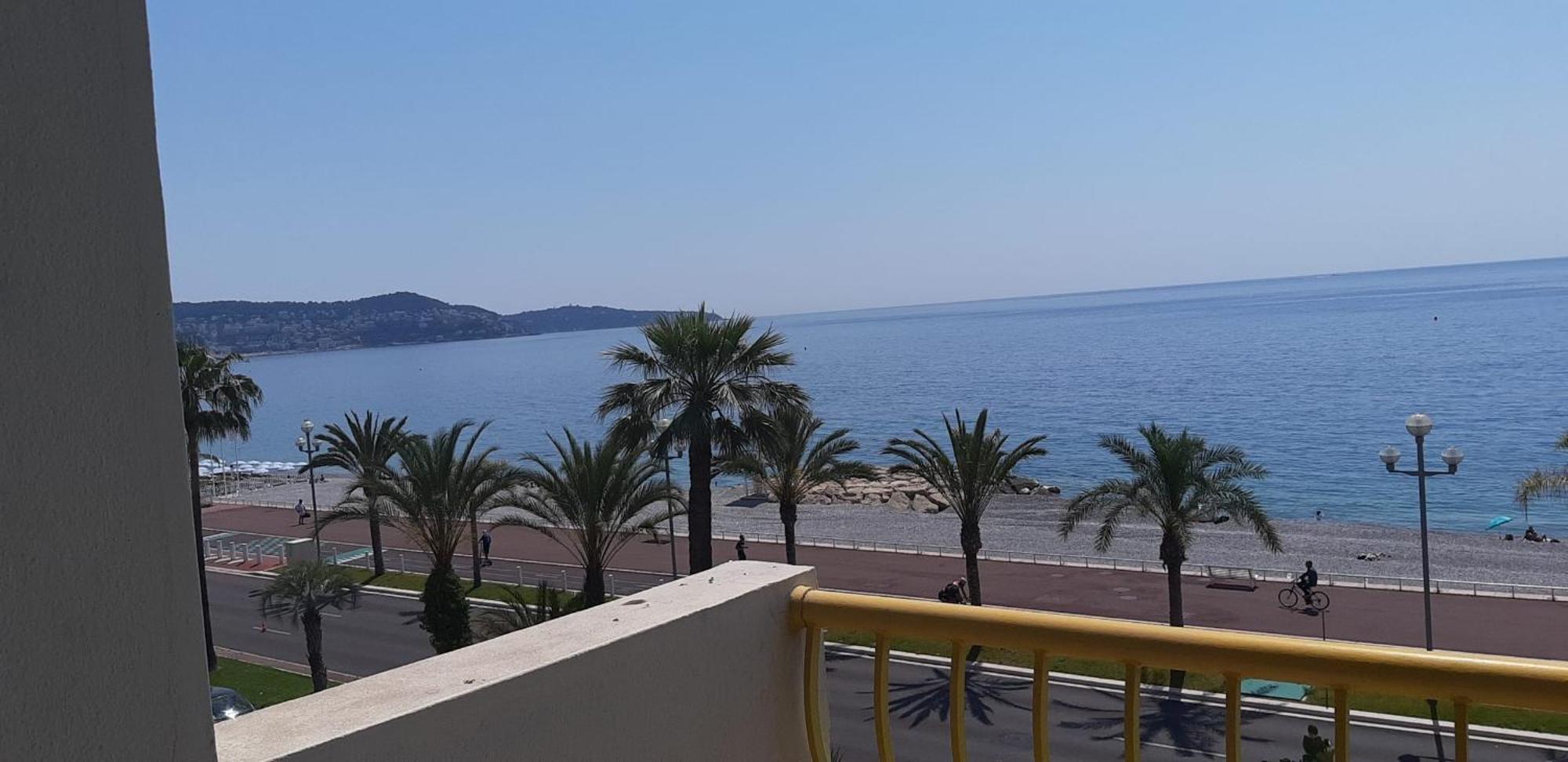 Appartamento 2 Pieces Avec Terrasse Et Vue Nizza