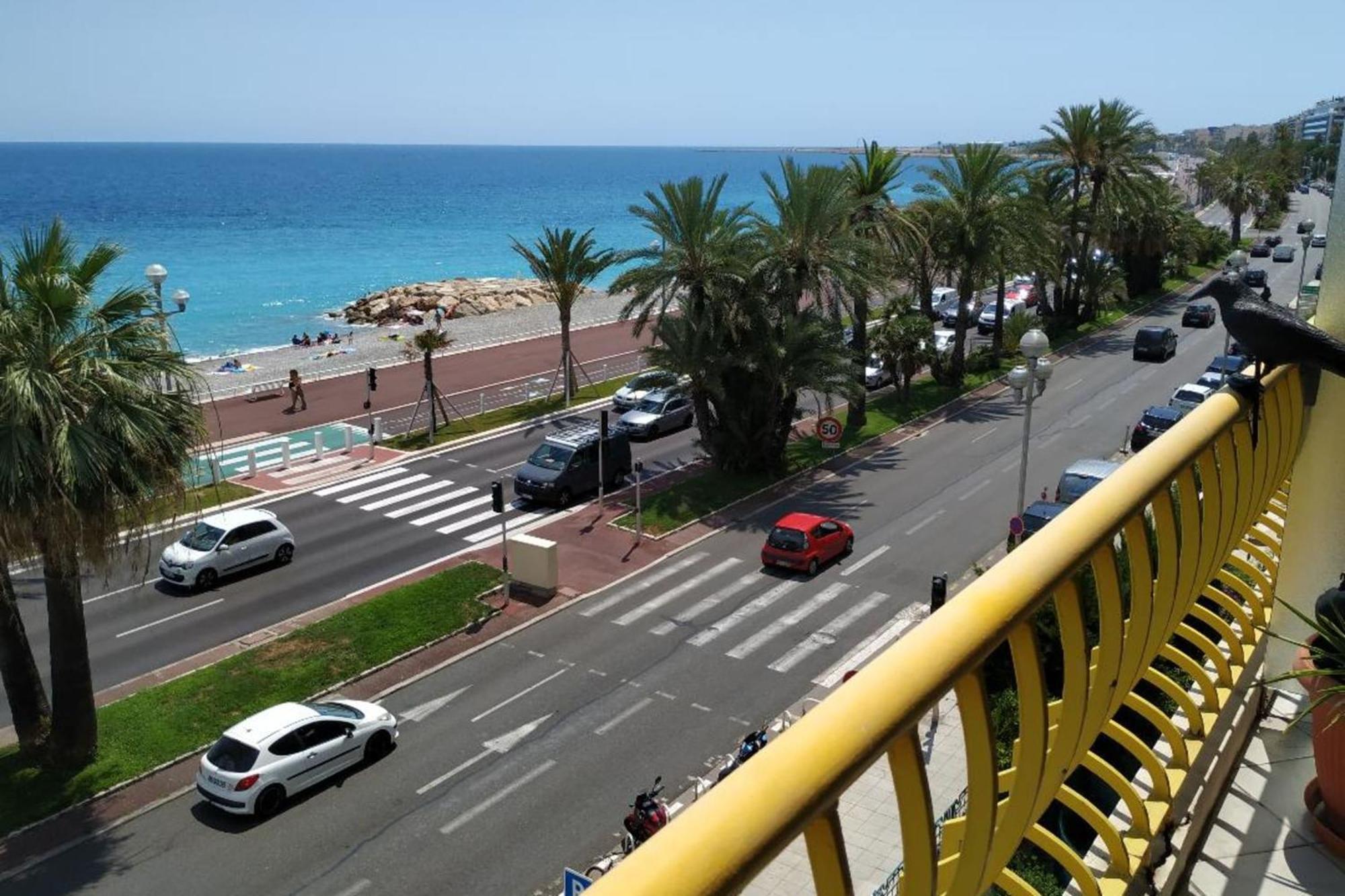 Appartamento 2 Pieces Avec Terrasse Et Vue