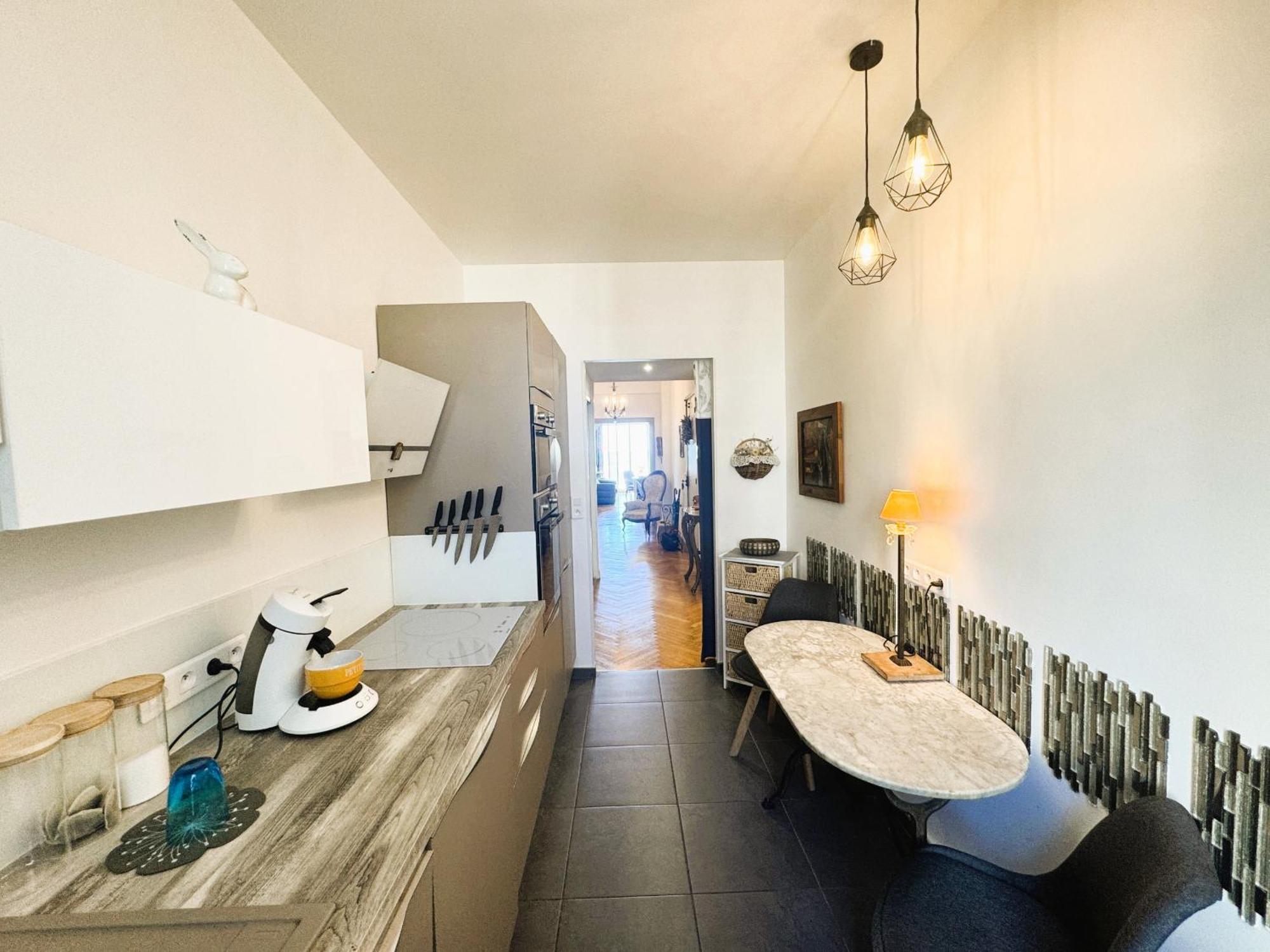 2 Pieces Avec Terrasse Et Vue Apartment *